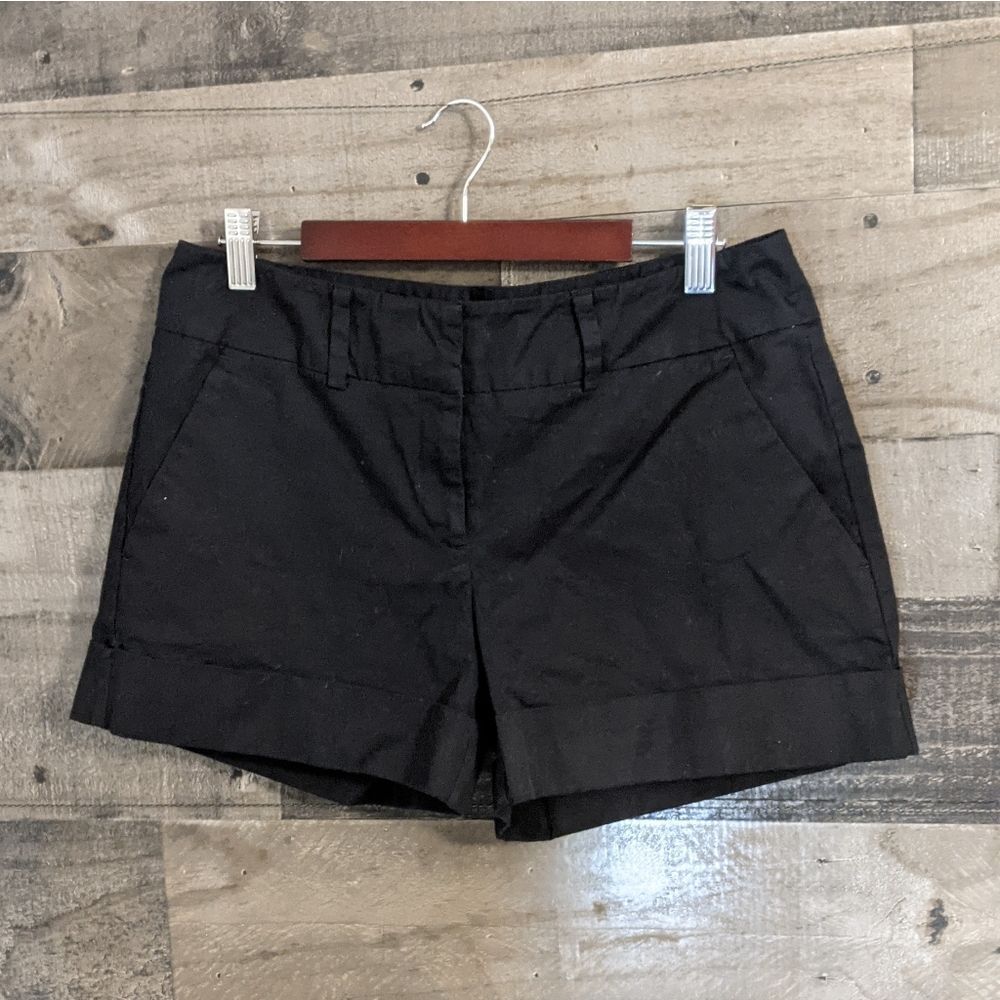 7th Avenue New York & Co black shorts 6